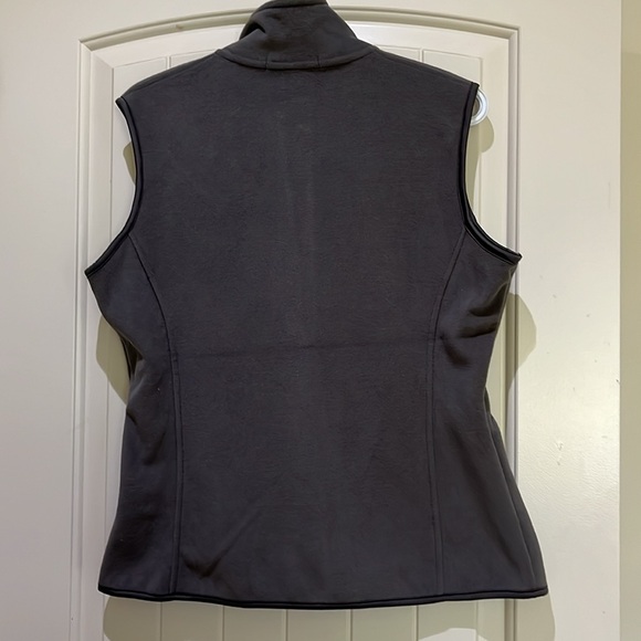 Fleece Vest - Picture 2 of 3
